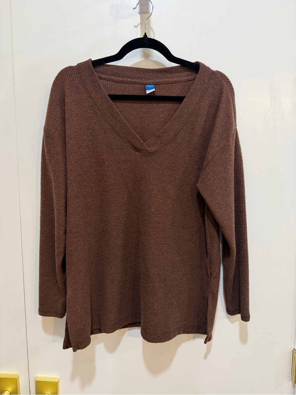 Old Navy Brown Plush V-Neck Sweater Size Small